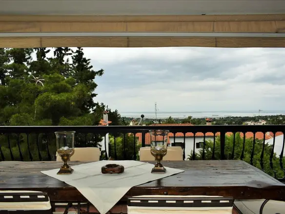 Flat In Panorama, Greece (350 M²)