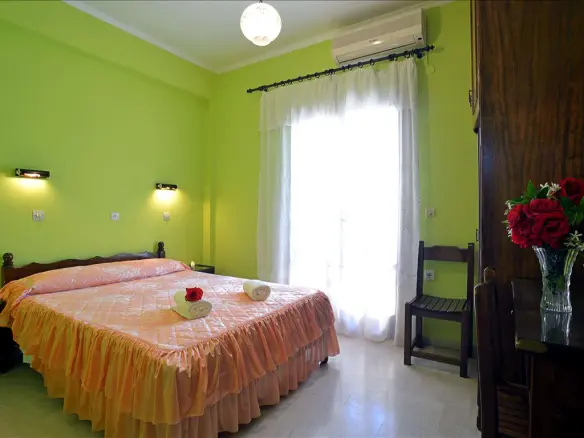Hotel In Corfu, Greece (400 M²)