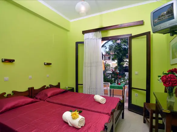 Hotel In Corfu, Greece (400 M²)
