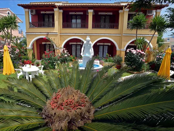 Hotel In Corfu, Greece (400 M²)