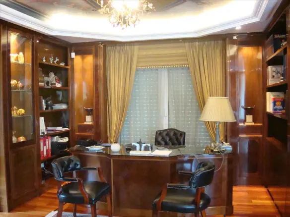 4-bedroom Villa In Chaidari, Greece (800 M²)