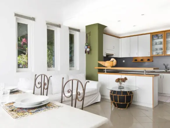 Villa In Eleitheres, Greece (550 M²)