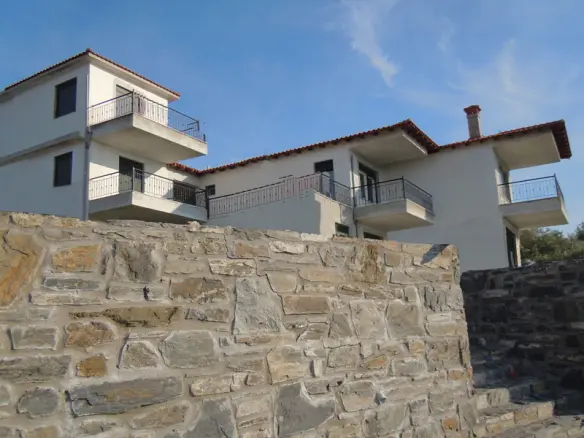 Hotel In Sithonia, Greece (685 M²)