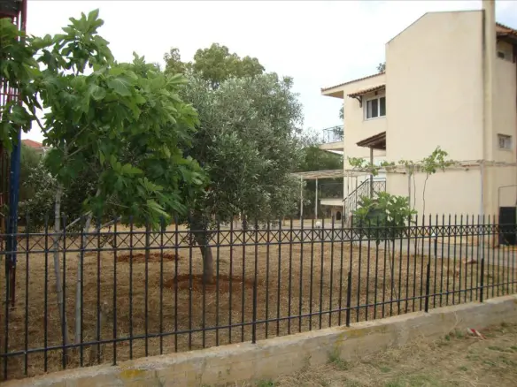 6-bedroom Detached House In Eretria, Greece (280 M²)