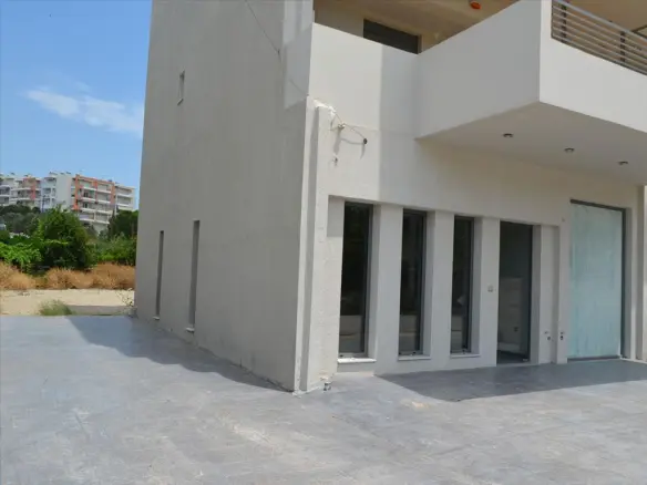 Business In Chalkida, Greece (105 M²)