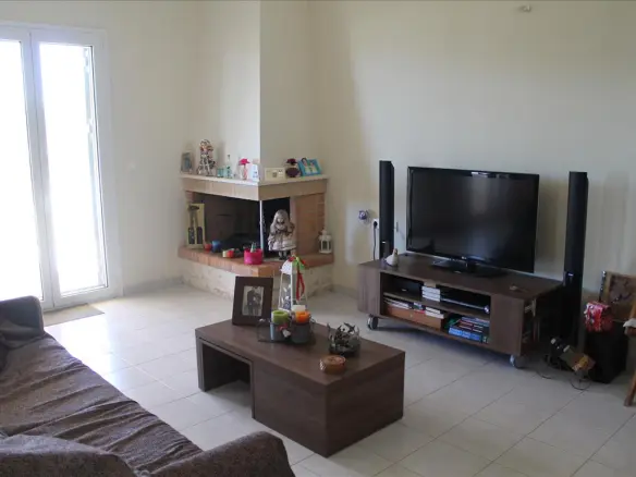 2-bedroom Flat In Corfu, Greece (105 M²)