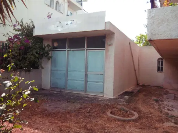 Business In Voula, Greece (58 M²)