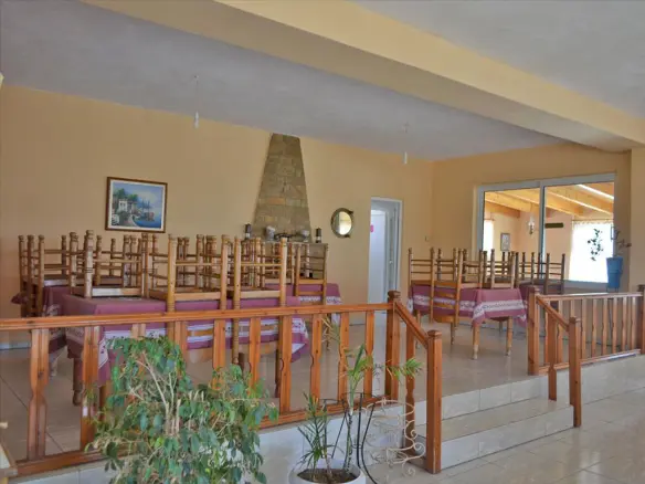 Business In Legrena, Greece (280 M²)