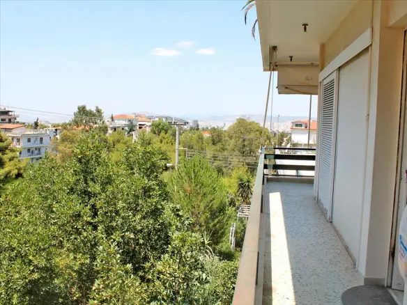 3-bedroom Flat In Papagou, Greece (147 M²)