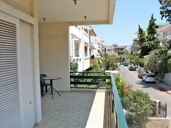 3-bedroom Flat In Papagou, Greece (147 M²)