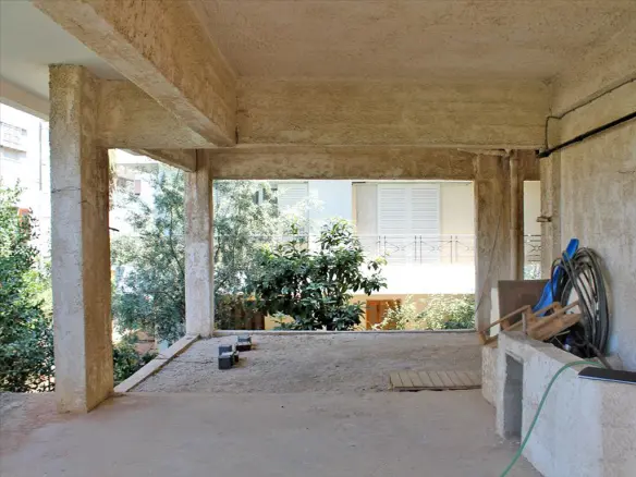 3-bedroom Flat In Papagou, Greece (147 M²)