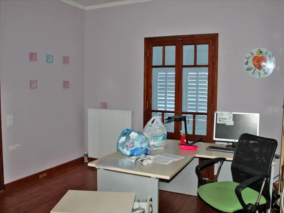 5-bedroom Detached House In Main Town Area, Greece (225 M²)