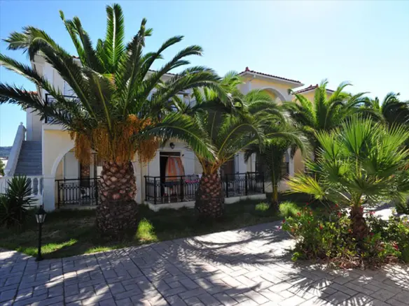 Hotel In Laganas, Greece (1.184 M²)
