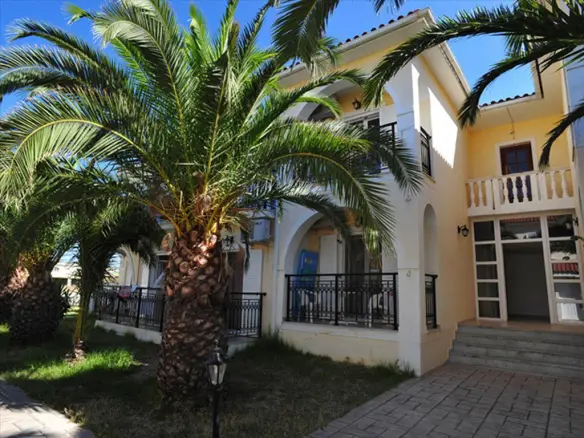 Hotel In Laganas, Greece (1.184 M²)