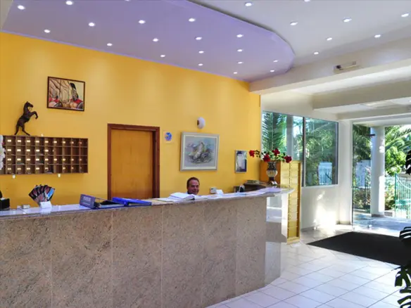 Hotel In Laganas, Greece (1.184 M²)