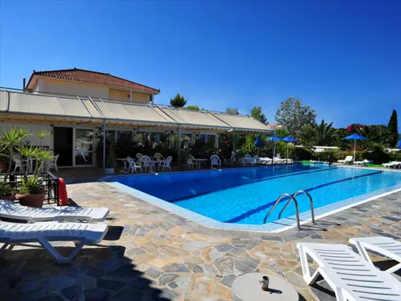 Hotel In Laganas, Greece (1.184 M²)
