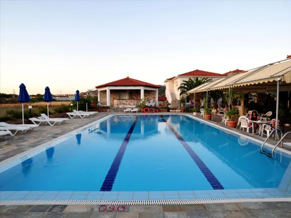 Hotel In Laganas, Greece (1.184 M²)