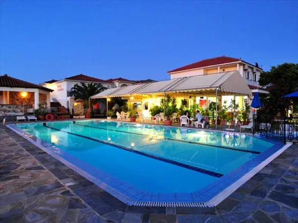 Hotel In Laganas, Greece (1.184 M²)