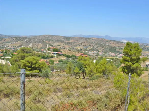 Land In Kalivia Thorikou, Greece (7.700 M²)