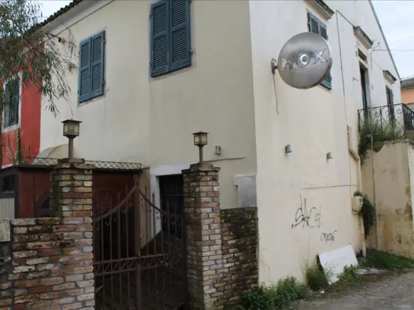 Land In Corfu, Greece (300 M²)