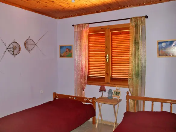 2-bedroom Detached House In Amarinthos, Greece (80 M²)