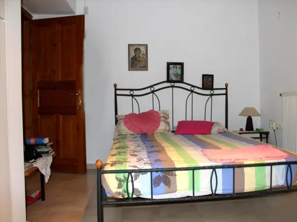 3-bedroom Detached House In Palaia Fokaia, Greece (177 M²)