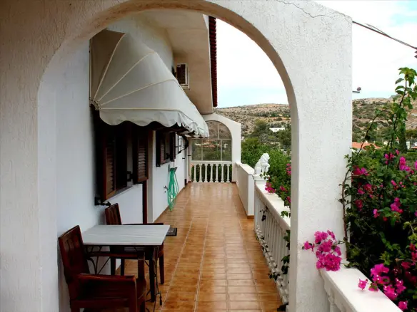 3-bedroom Detached House In Palaia Fokaia, Greece (177 M²)