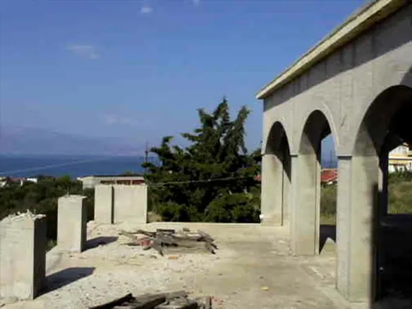 3-bedroom Detached House In Sikiona, Greece (690 M²)