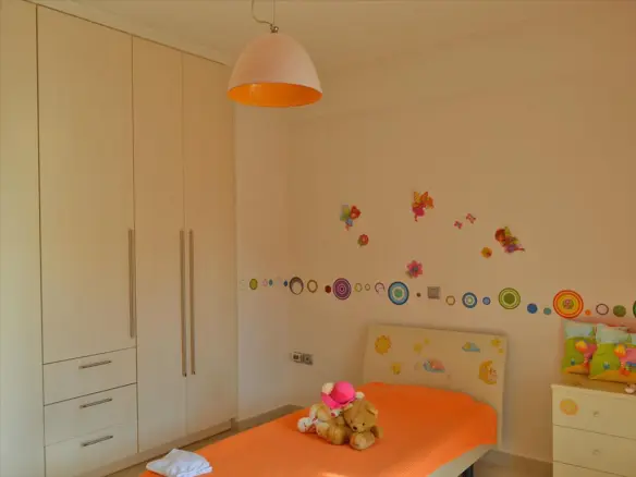4-bedroom Maisonette In Loutraki-perachora, Greece (207 M²)