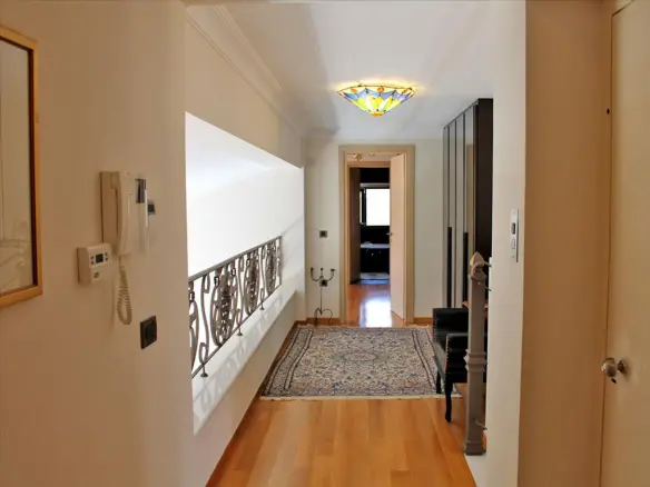 7-bedroom Villa In Greece (600 M²)