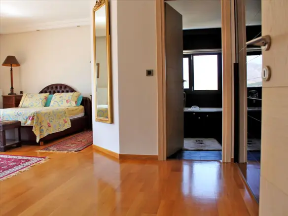 7-bedroom Villa In Greece (600 M²)