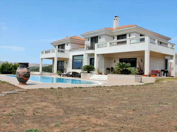 7-bedroom Villa In Greece (600 M²)