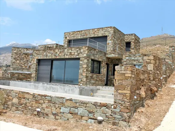 1-bedroom Maisonette In Karistos, Greece (120 M²)