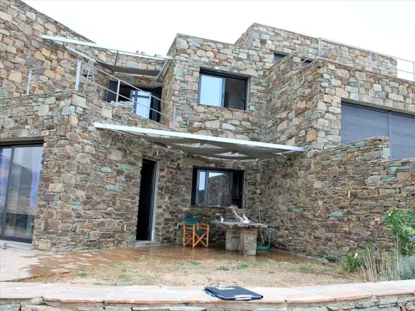 2-bedroom Maisonette In Karistos, Greece (135 M²)