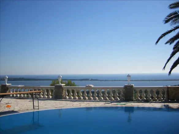 5-bedroom Villa In Corfu, Greece (360 M²)
