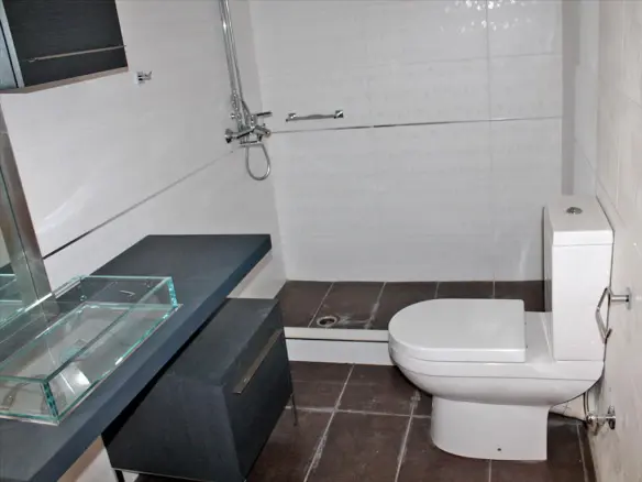 3-bedroom Detached House In Penteli, Greece (400 M²)