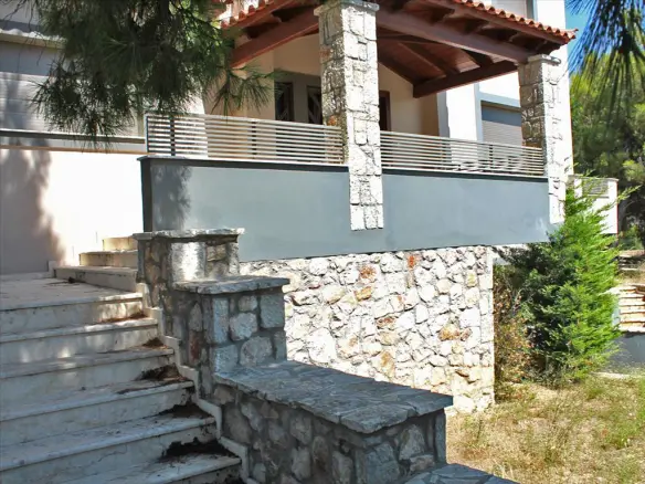 3-bedroom Detached House In Penteli, Greece (400 M²)