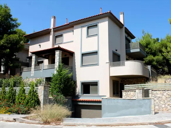 3-bedroom Detached House In Penteli, Greece (400 M²)