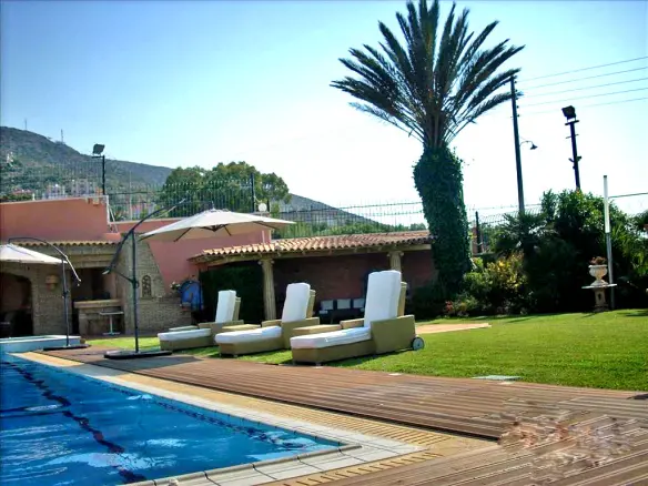 7-bedroom Villa In Anavissos, Greece (750 M²)
