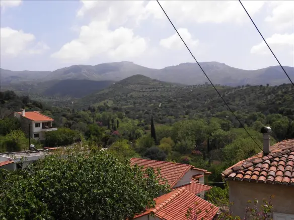 2-bedroom Maisonette In Avlona, Greece (111 M²)