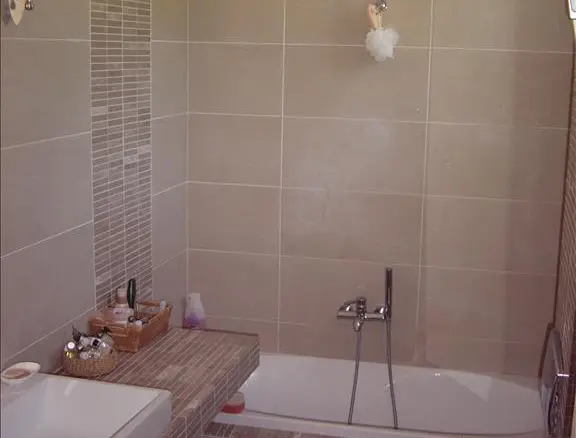 2-bedroom Flat In Mikra, Greece (223 M²)