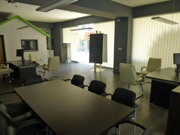 Business In Greece (300 M²)