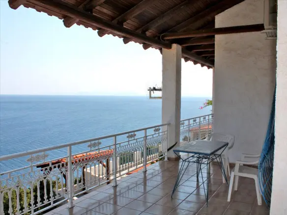 4-bedroom Detached House In Marmari, Greece (145 M²)