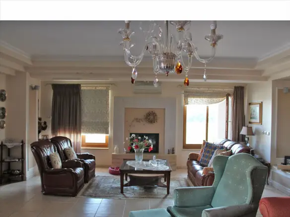 Business In Katerini, Greece (2.000 M²)