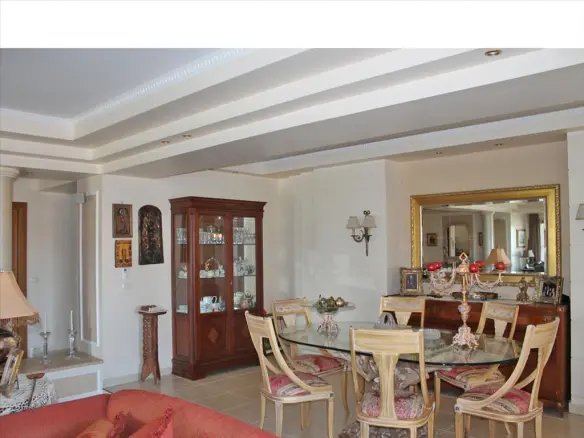 Business In Katerini, Greece (2.000 M²)