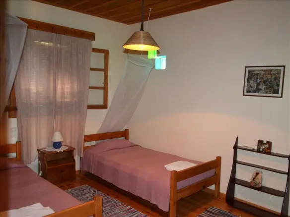 Business In Main Town Area, Greece (70 M²)