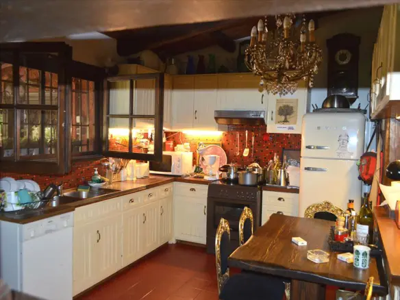 5-bedroom Detached House In Paiania, Greece (330 M²)