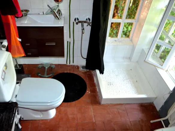 5-bedroom Detached House In Paiania, Greece (330 M²)