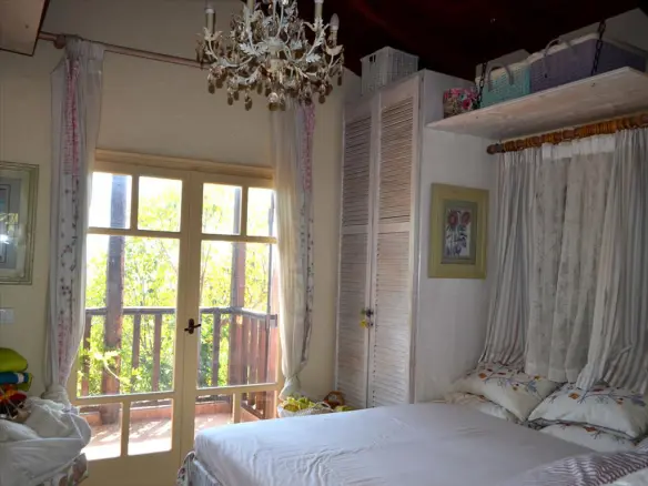5-bedroom Detached House In Paiania, Greece (330 M²)