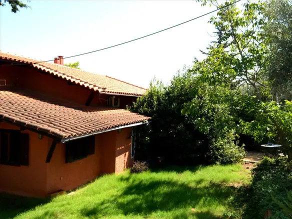 5-bedroom Detached House In Paiania, Greece (330 M²)